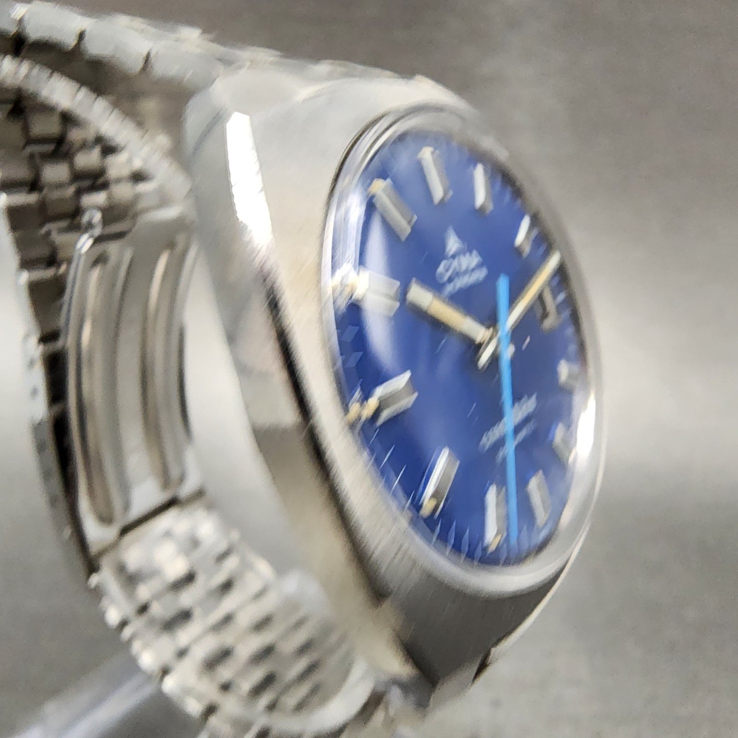 Cyma Conquistador Automatic Watch Men 34mm Blue Dial Steel Date Round Runs