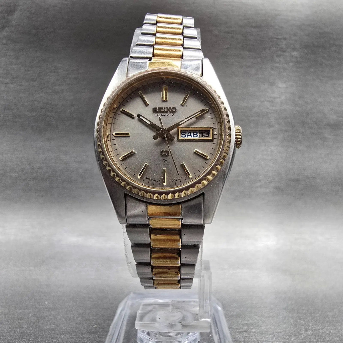Seiko SQ Watch Women 24mm Gray Dial Two Tone Daydate Round 8523-0050 New Battery5