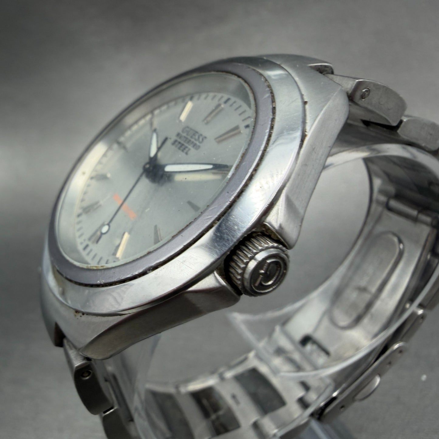 Guess Water Pro Watch Men 37mmm Silver Dial Silver Tone Round P177GL New Battery2