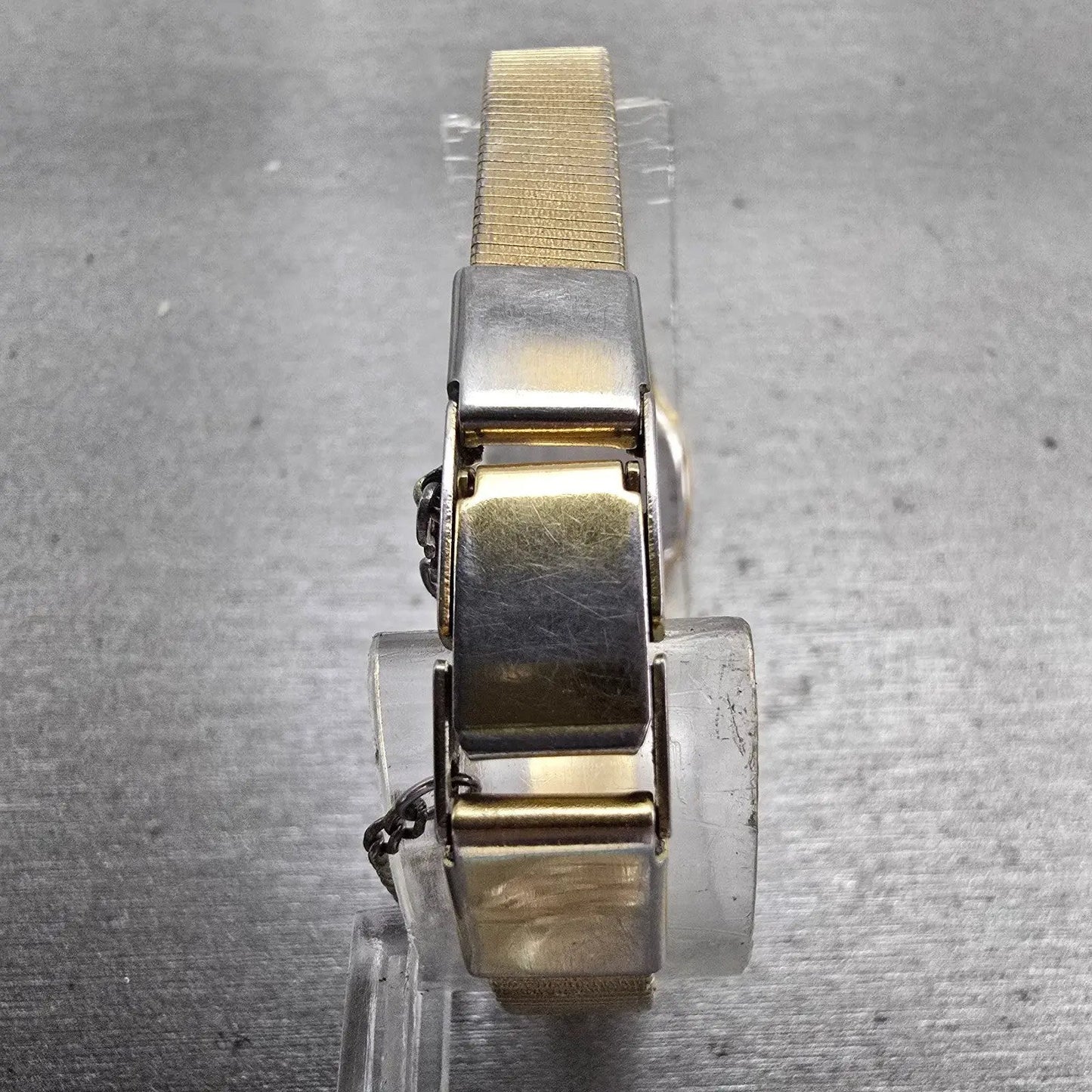 Seiko Watch Women 16mm Gold Dial Gold Tone Octagon 2P20-5H39 New Battery Vintage7