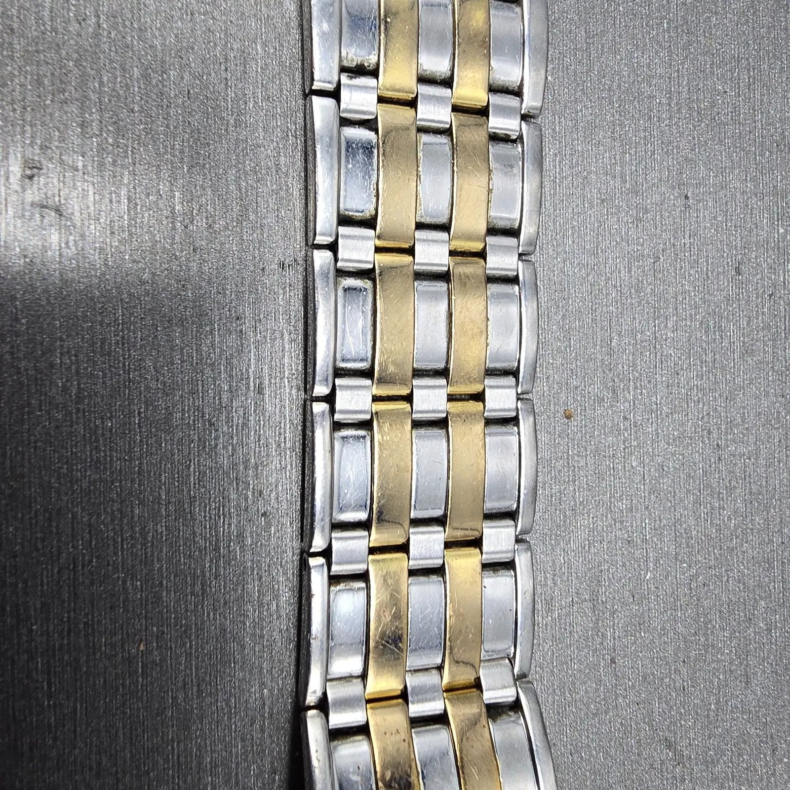 Band for questlnda4