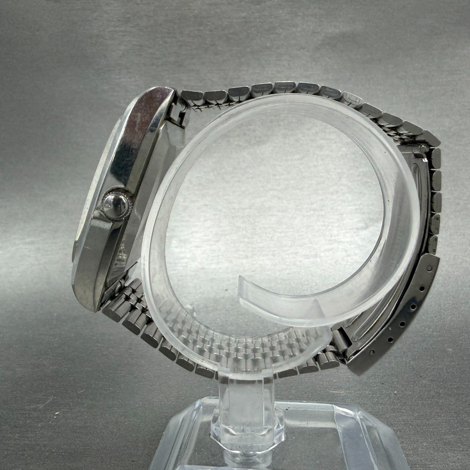 Seiko Lord Matic Watch Men 33mm Silver Dial Steel Daydate READ! 5606-5220 Runs6