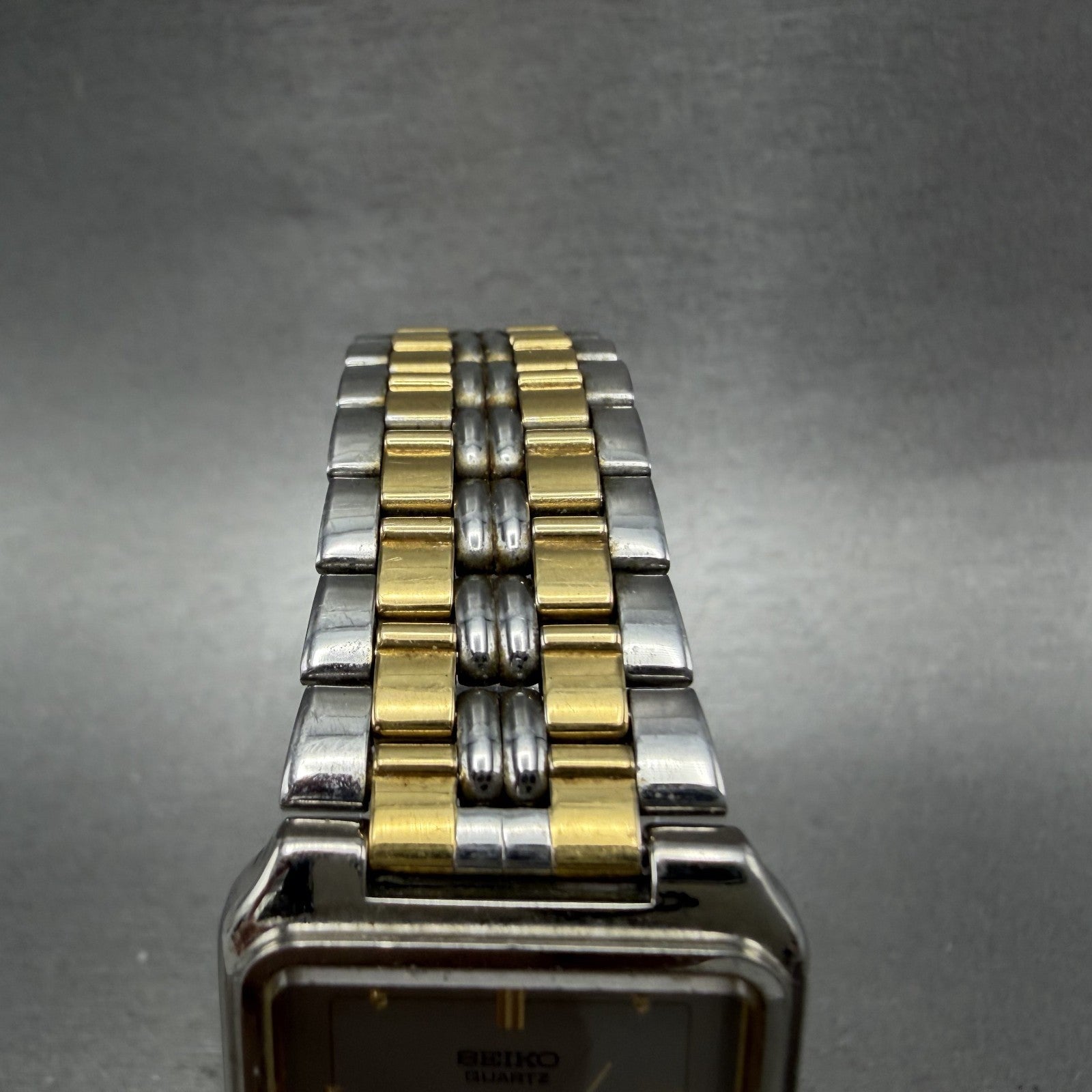 Seiko SX Tank Watch Men 27mm Silver Dial Two Tone Rectangle V7015K90 New Batt4