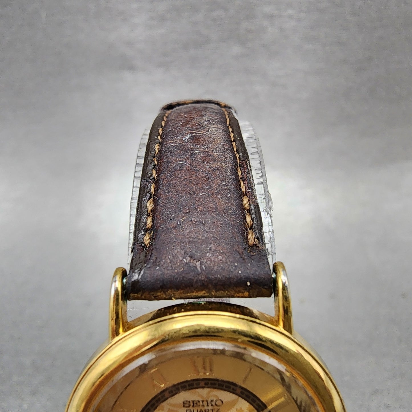 Seiko Watch Women 26mm Champagne Dial Gold Tone Round 1n000d59 New Battery4