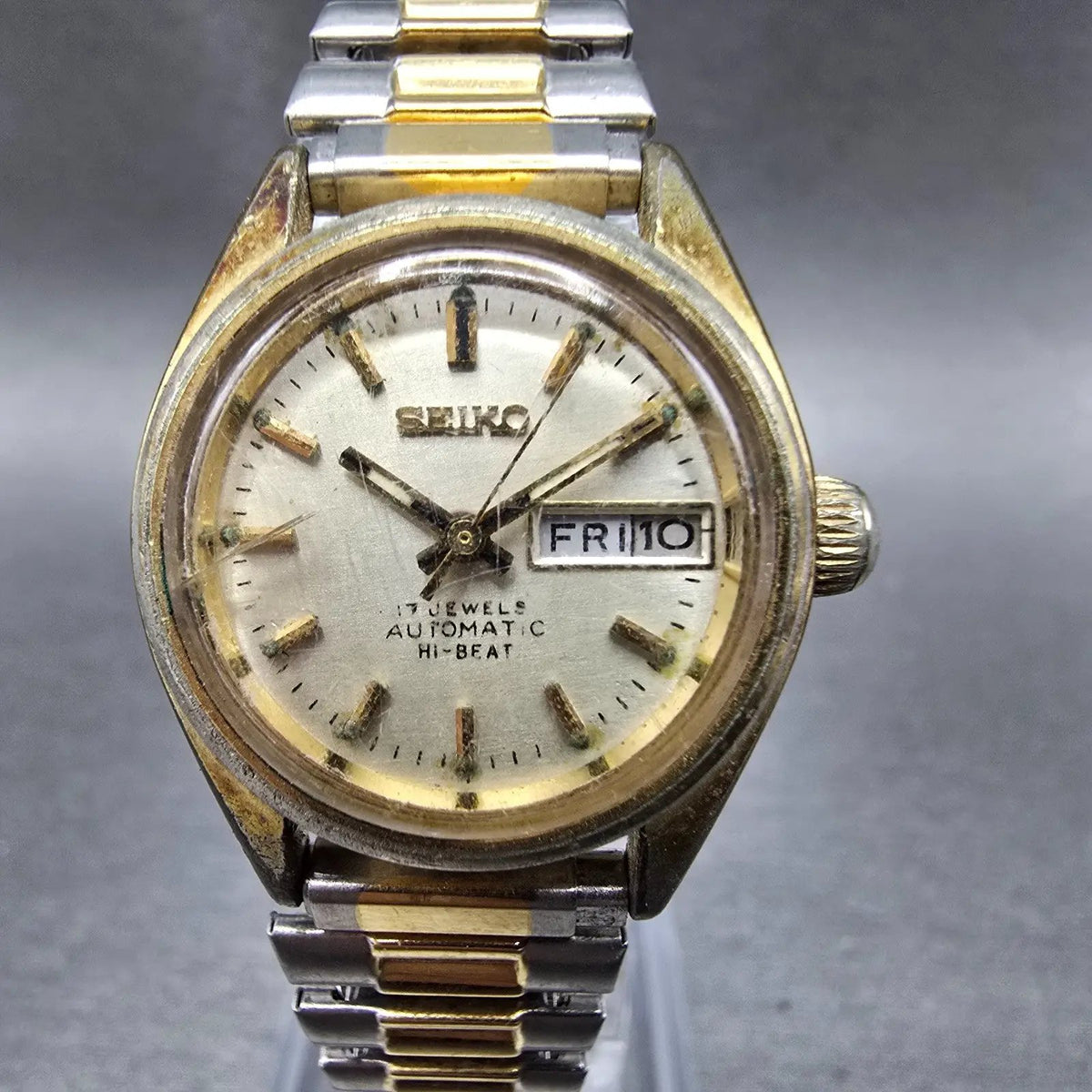 Seiko Automatic Watch Women 24mm Silver Dial Gold Tone Daydate 2906-0019 PARTS 90