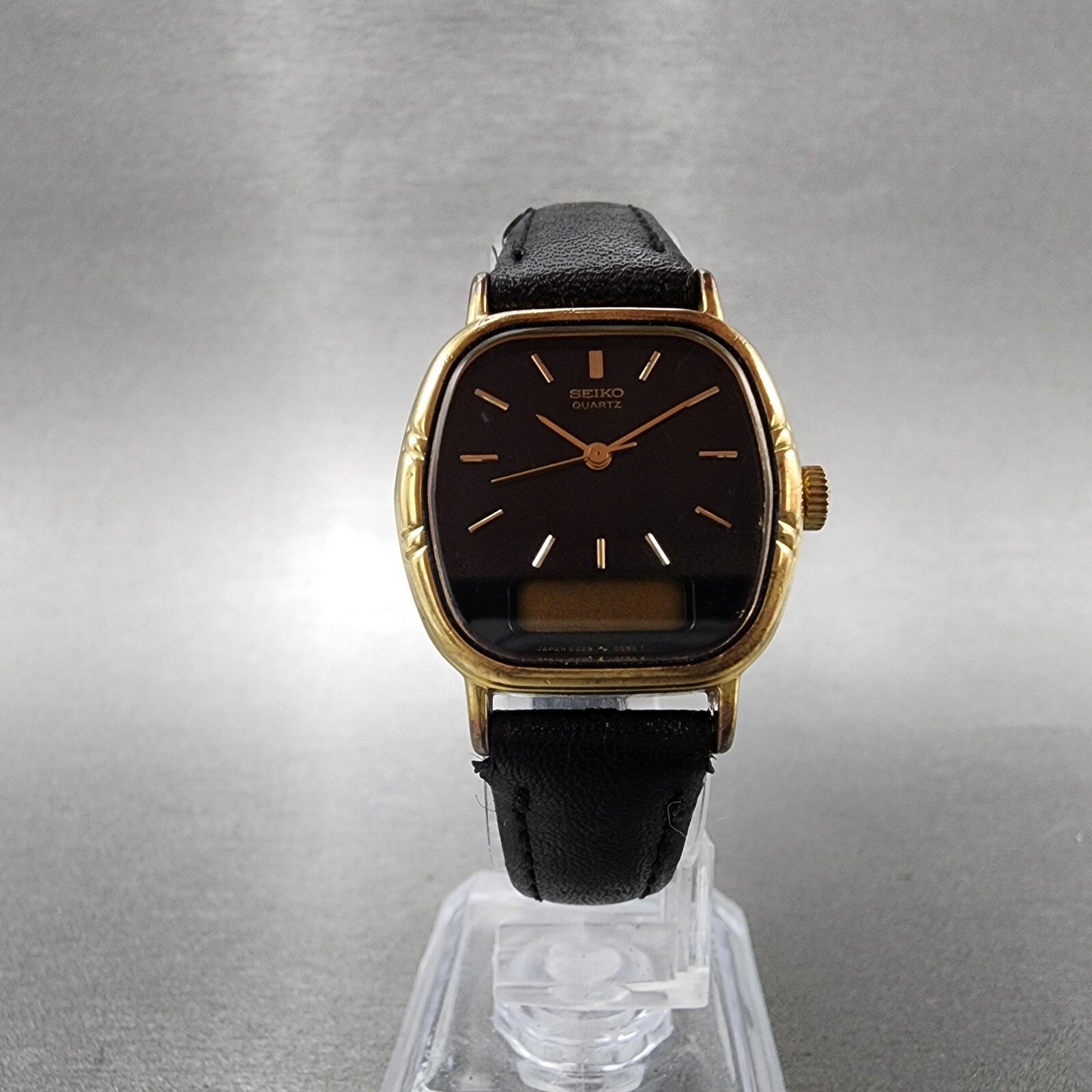 Seiko Analog Digital Watch Women 24mm Black Dial Gold Tone E0295410 PARTS6