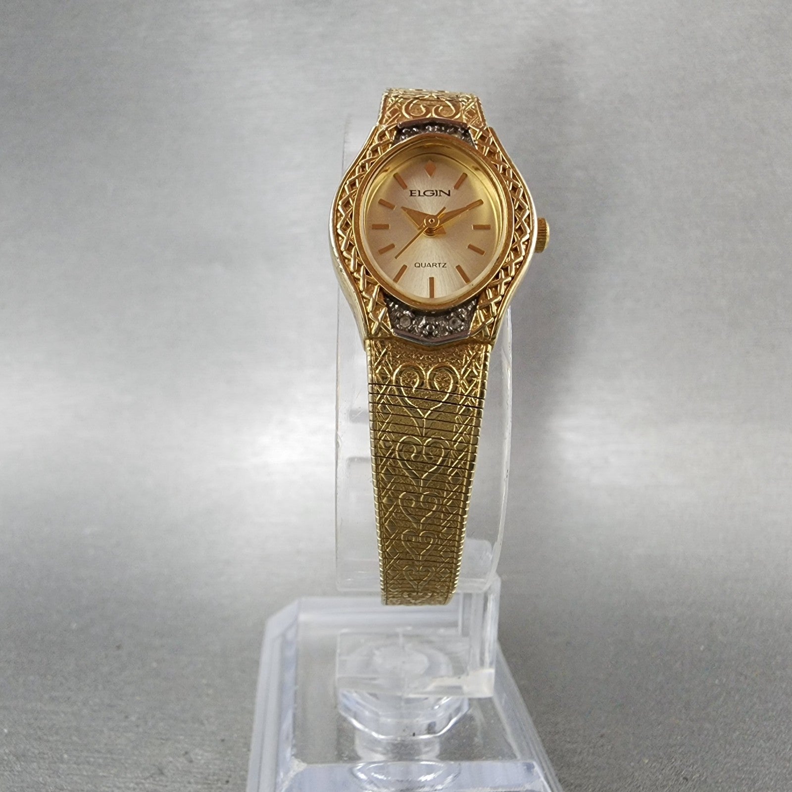Elgin Watch Women 18mm Champagne Dial Gold Tone Oval Diamond bezel New Battery5