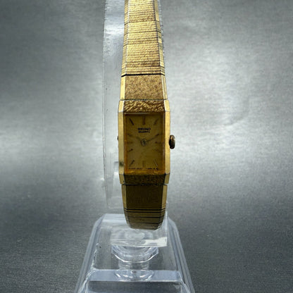 Seiko Tank Watch Women 12mm Champagne Dial Gold Tone 2e20-6259 New Battery 3215