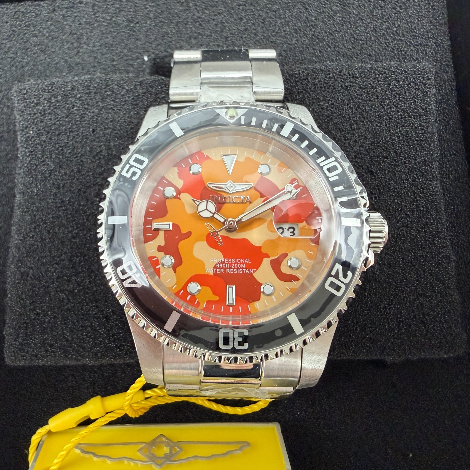 Invicta Pro Diver Watch Men 40mm Orange Camo Dial Steel Date Round 485690
