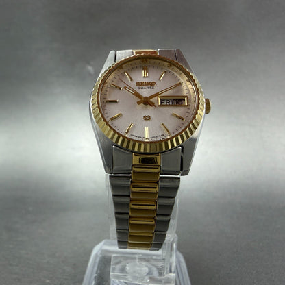 Seiko SQ Watch Women 25mm Silver Dial Two Tone Daydate Round 2A230039 NewBat 995