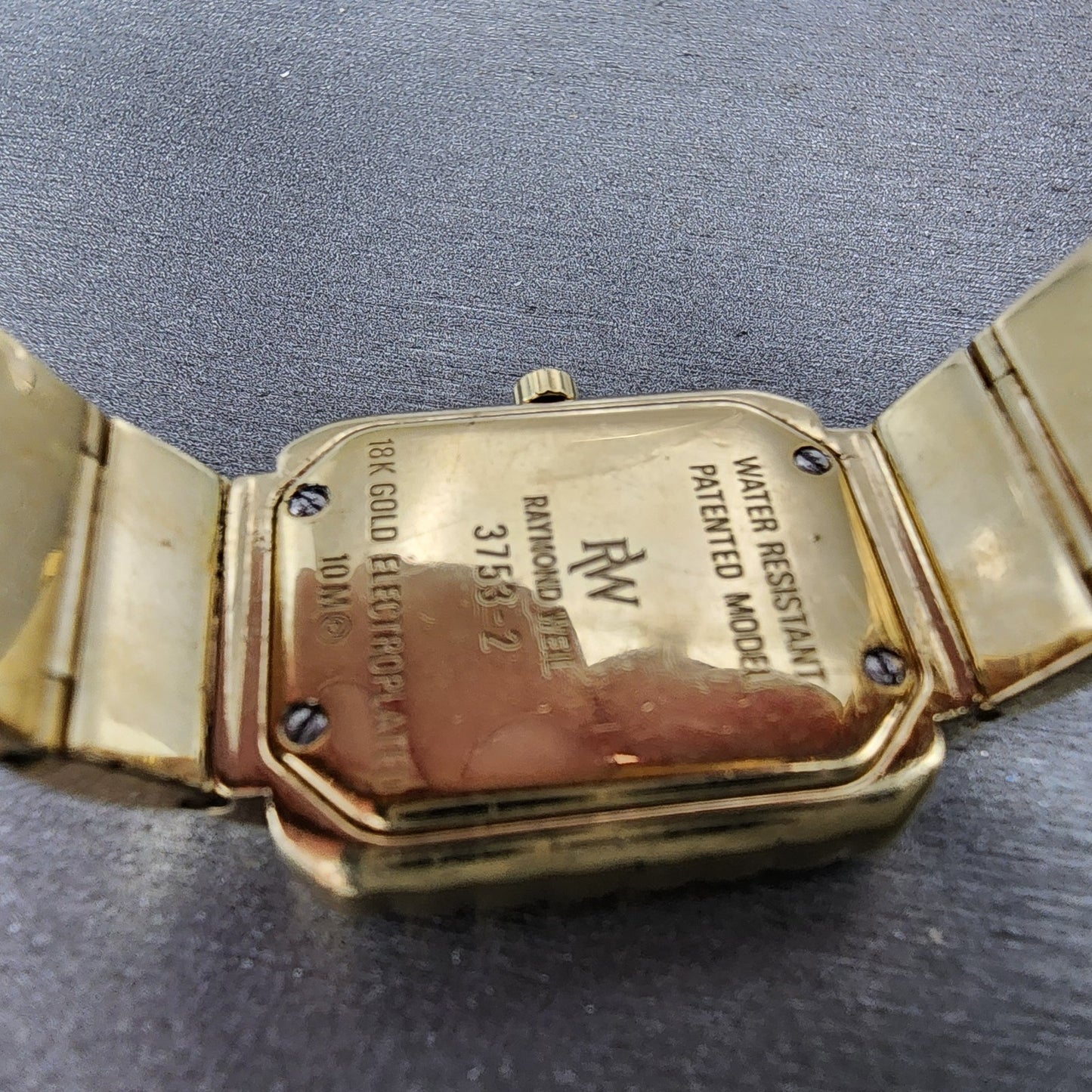 Raymond Weil Nabucco Tank Watch Women 21mm White Dial Gold Tone 37532 New Batt9
