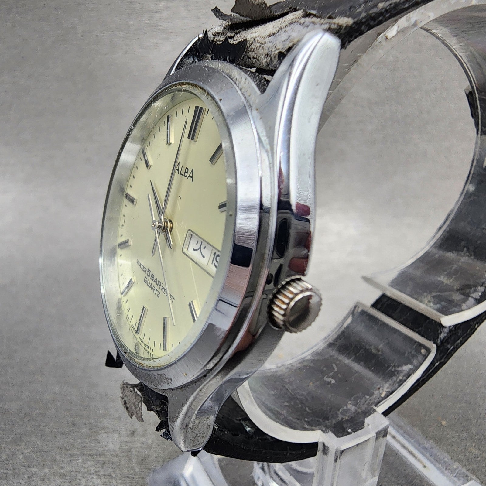 Seiko ALBA Watch Men 34mm Cream Dial Silver Tone Daydate Round V7336C20 PARTS3