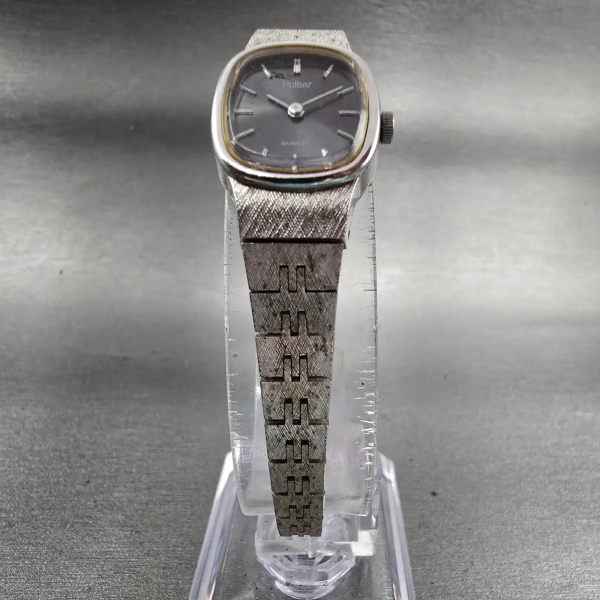 Seiko Pulsar Watch Women 16mm Gray Dial Silver Tone Oval Y590-5409 New Battery5