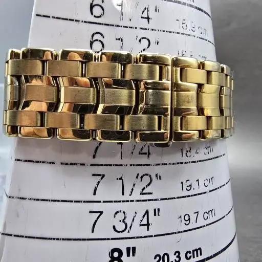 Citizen Eco-Drive Watch Men 33mm White Dial Gold Tone Rectangl G820-S012287 Runs11