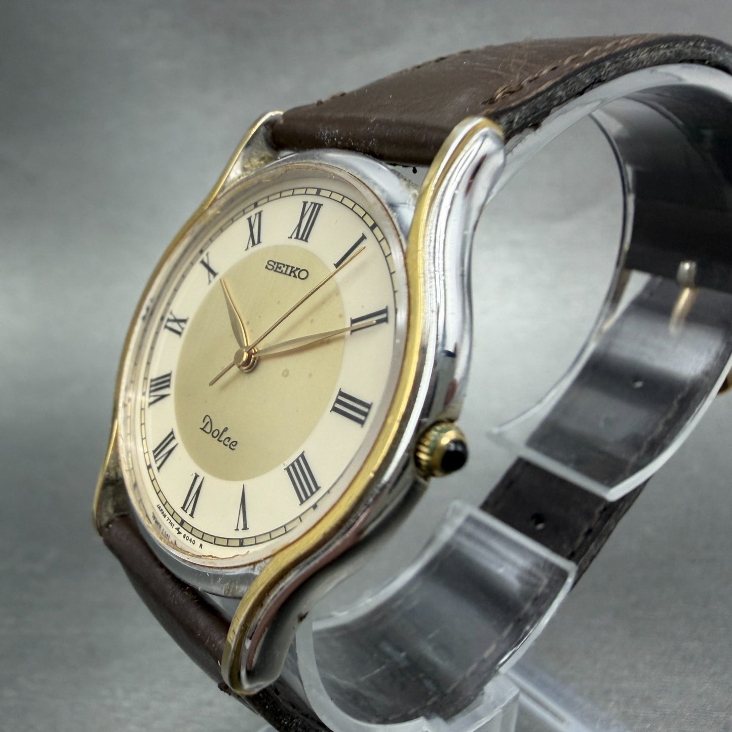 Seiko Dolce Watch Men 32mm Champagne Dial Gold Tone Round 7741-6030 New Battery52