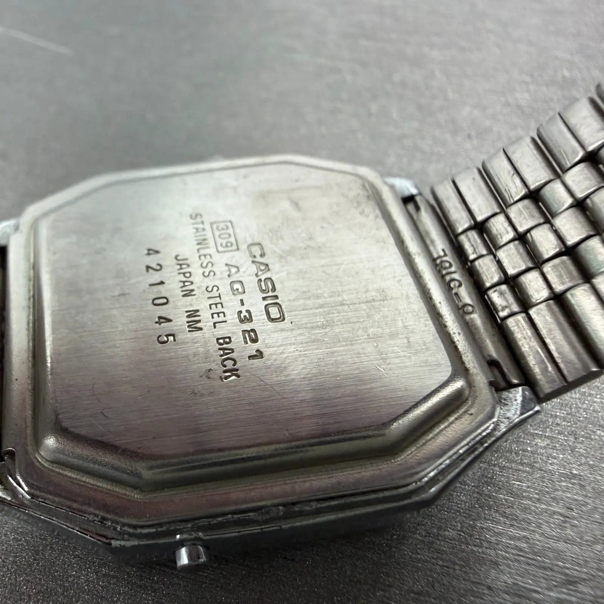 Casio Analog Digital Watch Men 31mm Silver Dial Silver Tone AQ-321 PARTS ABC VTG10