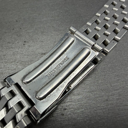 Victorinox Swiss Army Calvary Watch Men 39mm White Dial Silver Tone Date PARTS R15