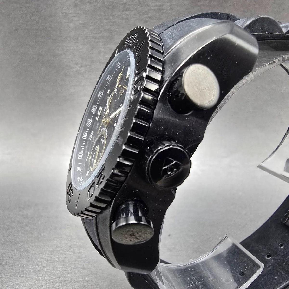 Swiss Legend Commander Chronograph Watch Men 46mm Black Daydate New Battery2