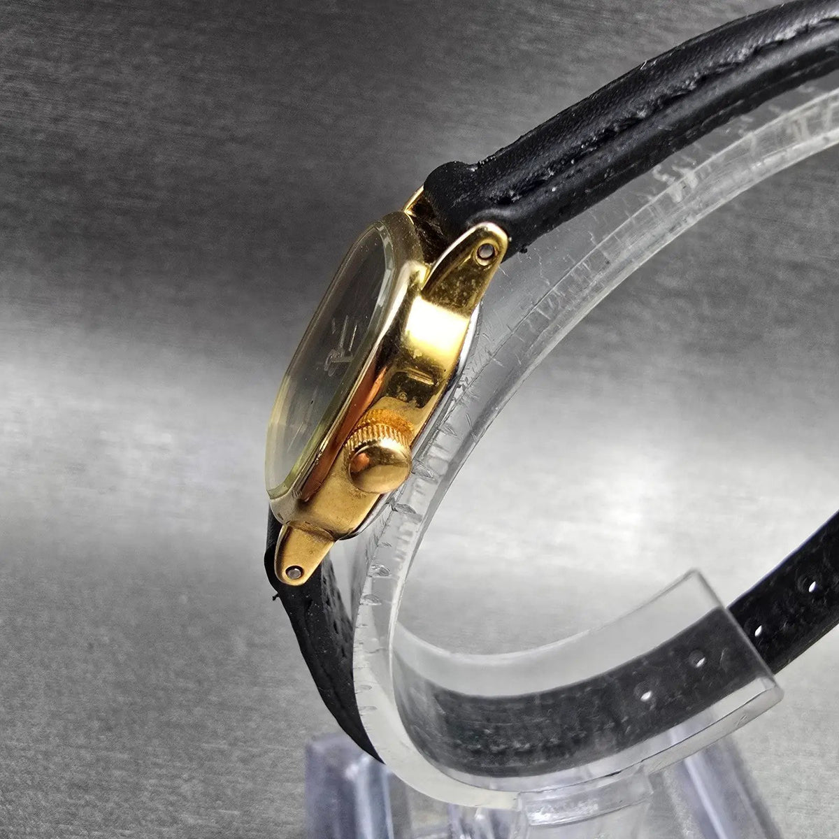 Citizen CQ Watch Women 17mm Black Dial Gold Tone Rectangle 5920-S49810 New Batt92
