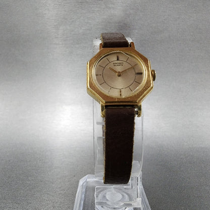 Seiko Watch Women 19mm Champagne Dial Gold Tone 14001149 New Battery5