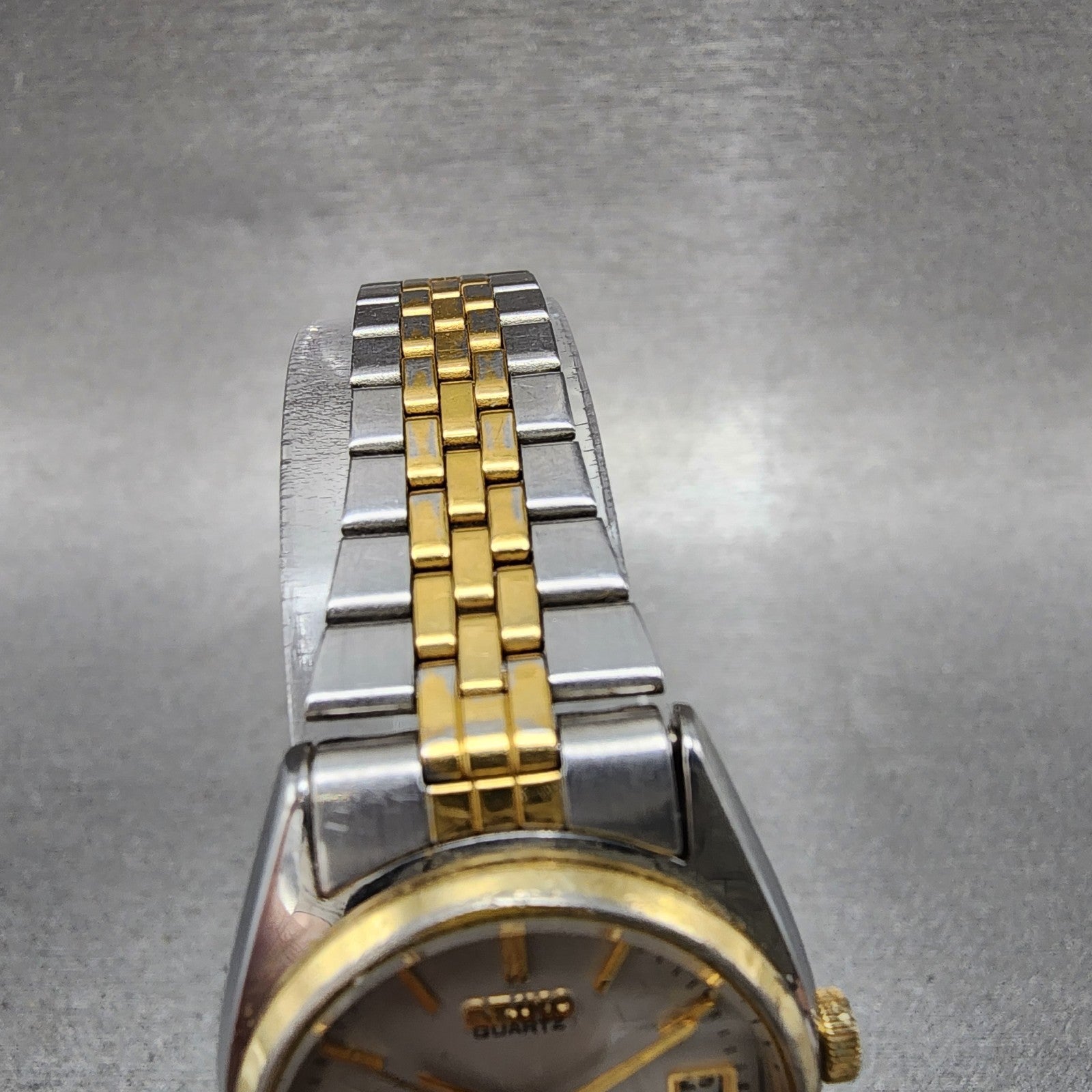 Seiko Watch Women 24mm Silver Dial Two Tone Daydate Round 3Y030010 New batt4