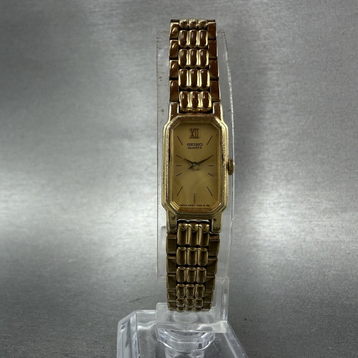 Seiko tank Watch Women 12mm Champagne Dial Gold Tone 2e206389 New Battery5