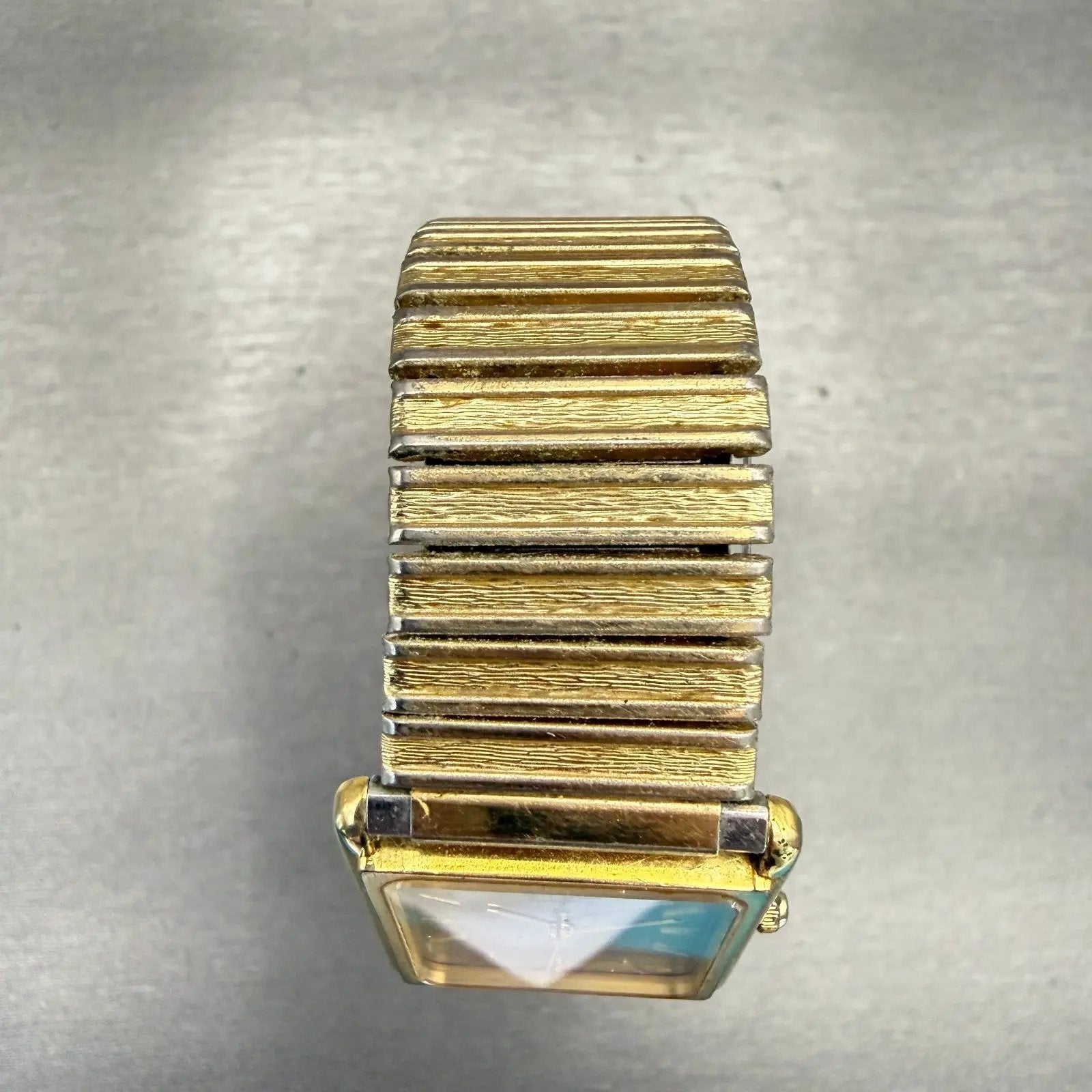Seiko Watch Men 25mm Gold Dial Gold Tone Rectangle 9021-5009 New Battery Vintage4