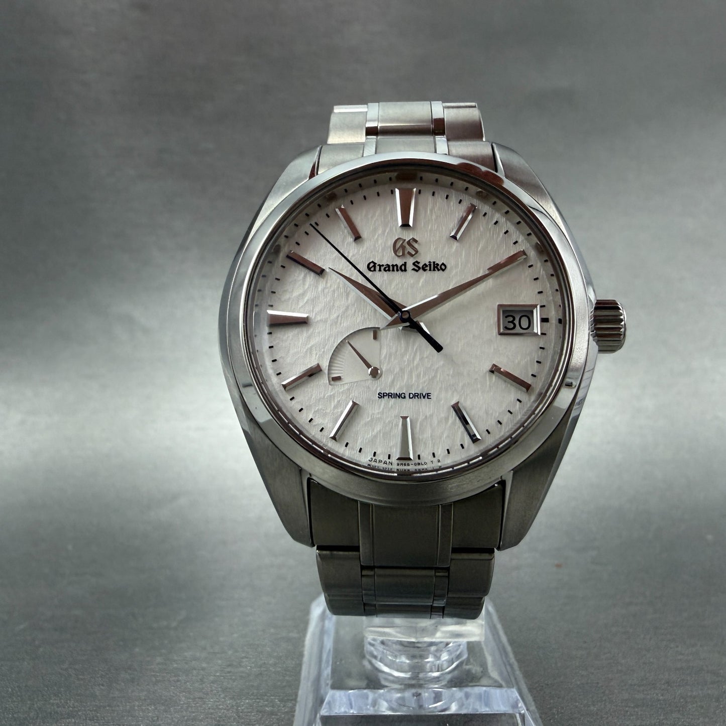 Grand Seiko Snowflake Watch Men 41mm White Dial Titanium Spring Drive SBGA2116