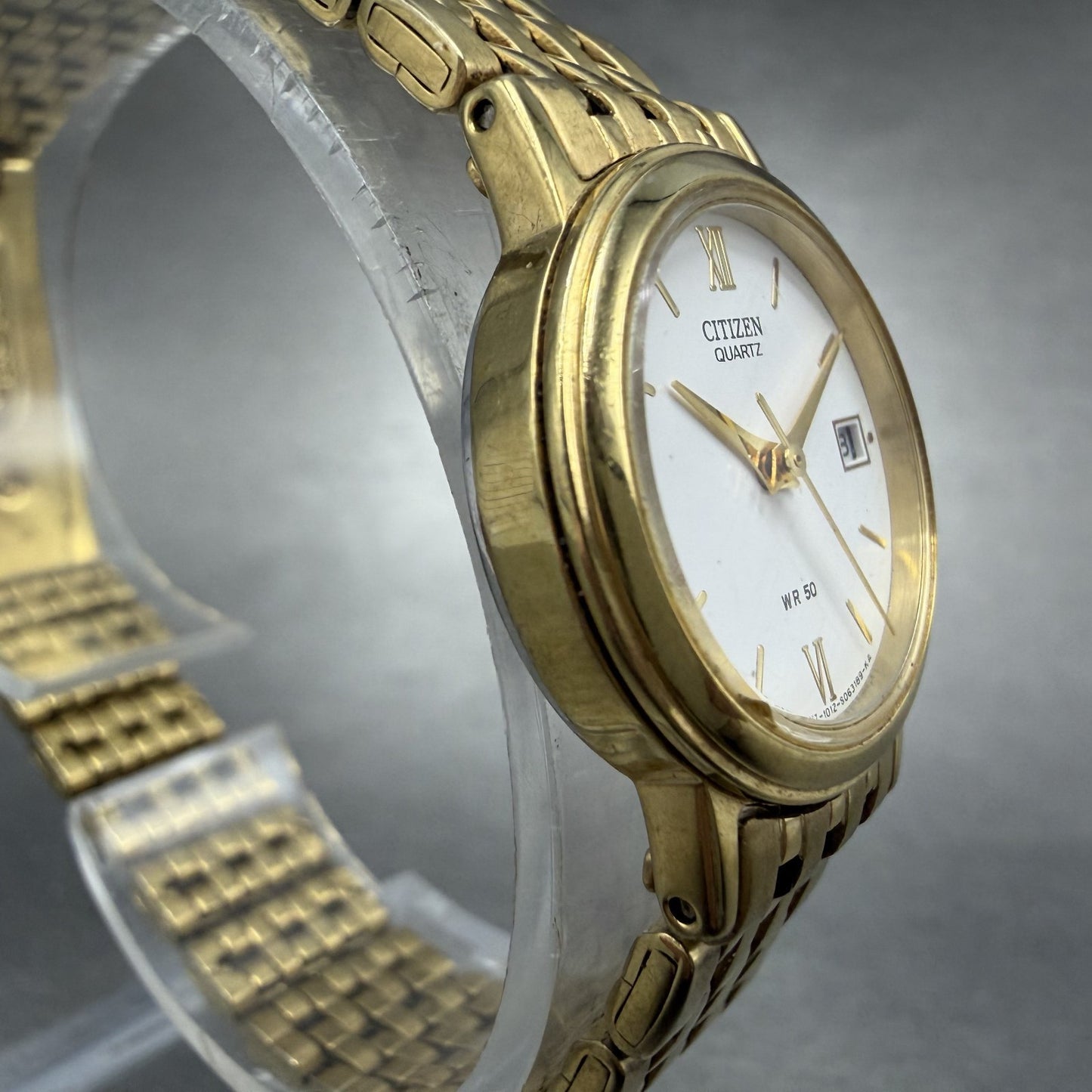 Citizen Watch Women 23mm White Dial Gold Tone Date Round 1012-S038561 New Batt3
