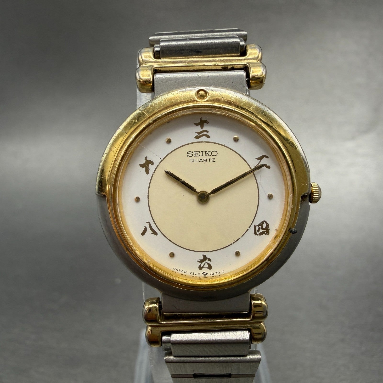 Seiko Watch Women 26mm White Dial two Tone Round 7320-0279 New Battery Vintage0