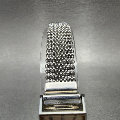 Seiko Queen Seiko Tank Watch Women 16mm White Dial Silver Tone Rectangle Runs