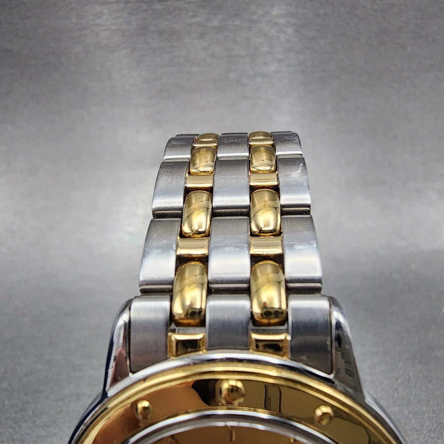 Raymond Weil Tango Watch Men 36mm Gold Dial Two Tone Date Round 5560 New battery5