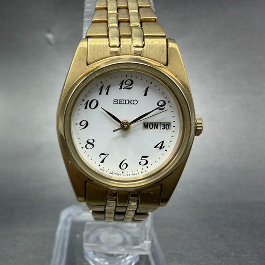 Seiko Watch Women 24mm White Dial Gold Tone Daydate 7N83-0011 New Battery0