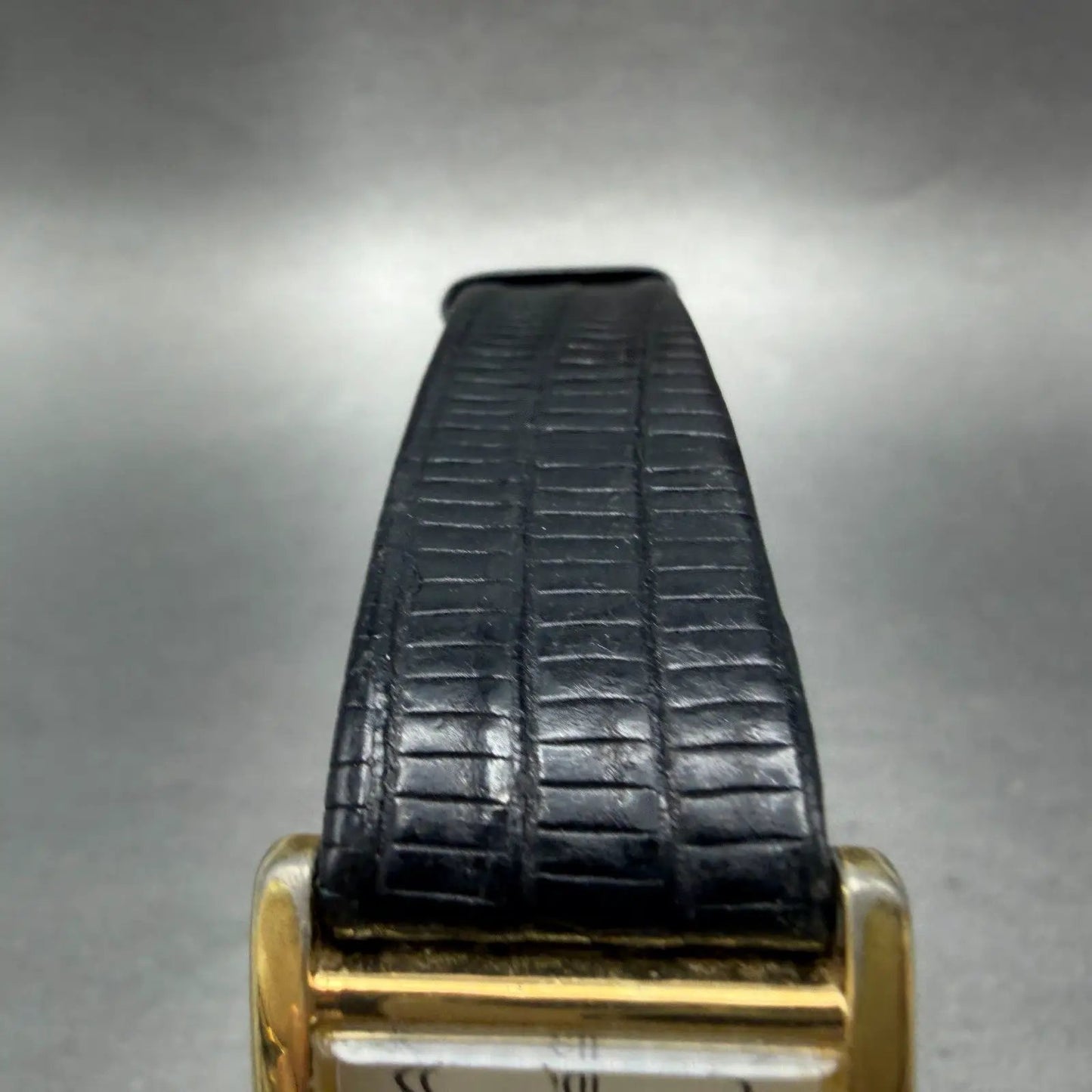 Seiko Pulsar Tank Watch Men 24mm Cream Dial Gold Tone V250-5000 New Battery VTGL4