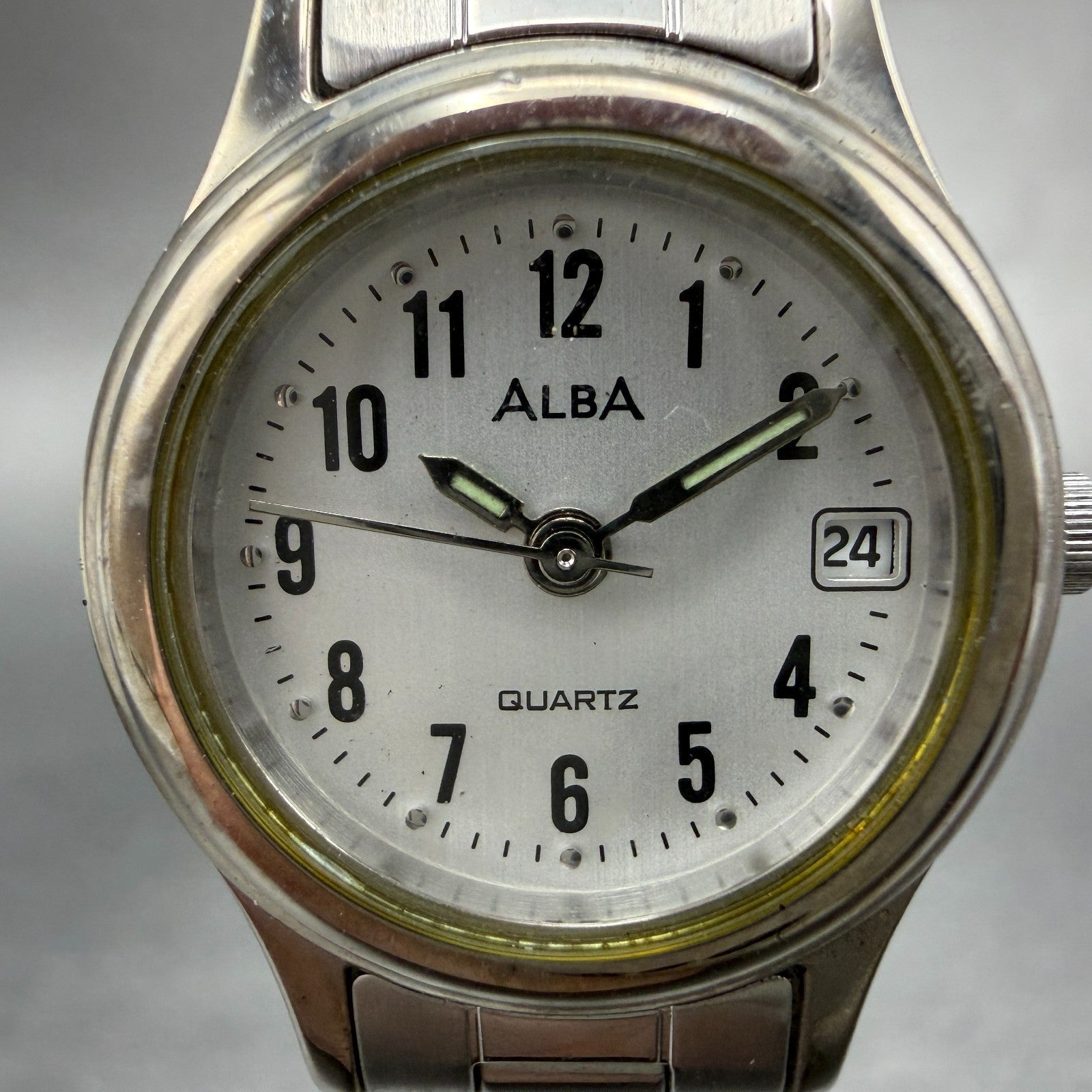Seiko Alba Watch Women 23mm Silver Dial Silver Tone Date V782-X104 New Battery1