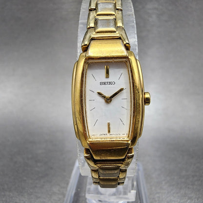 Seiko Watch Women 16mm White Dial Gold Tone Rectangle 1N000GA0 New Battery0