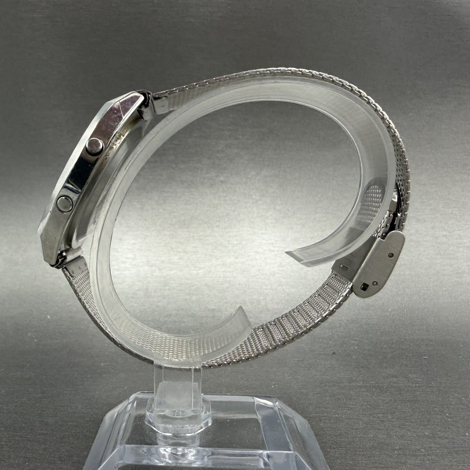 Casio W-90 Watch Men 35mm Digital Silver Tone Rectangle Chronograph VintagePARTS7