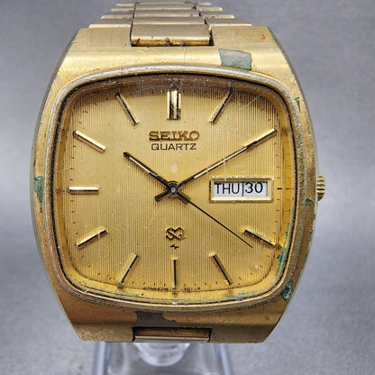 Seiko SQ Watch Men 36mm Gold Dial Gold Tone Rectangle Daydate 4336-5019 PARTS