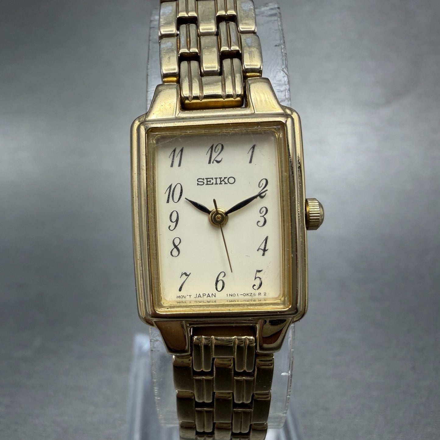 Seiko Tank Watch Women 16mm White Dial Gold Tone 1N01-0FH0 New Battery ZYGF60