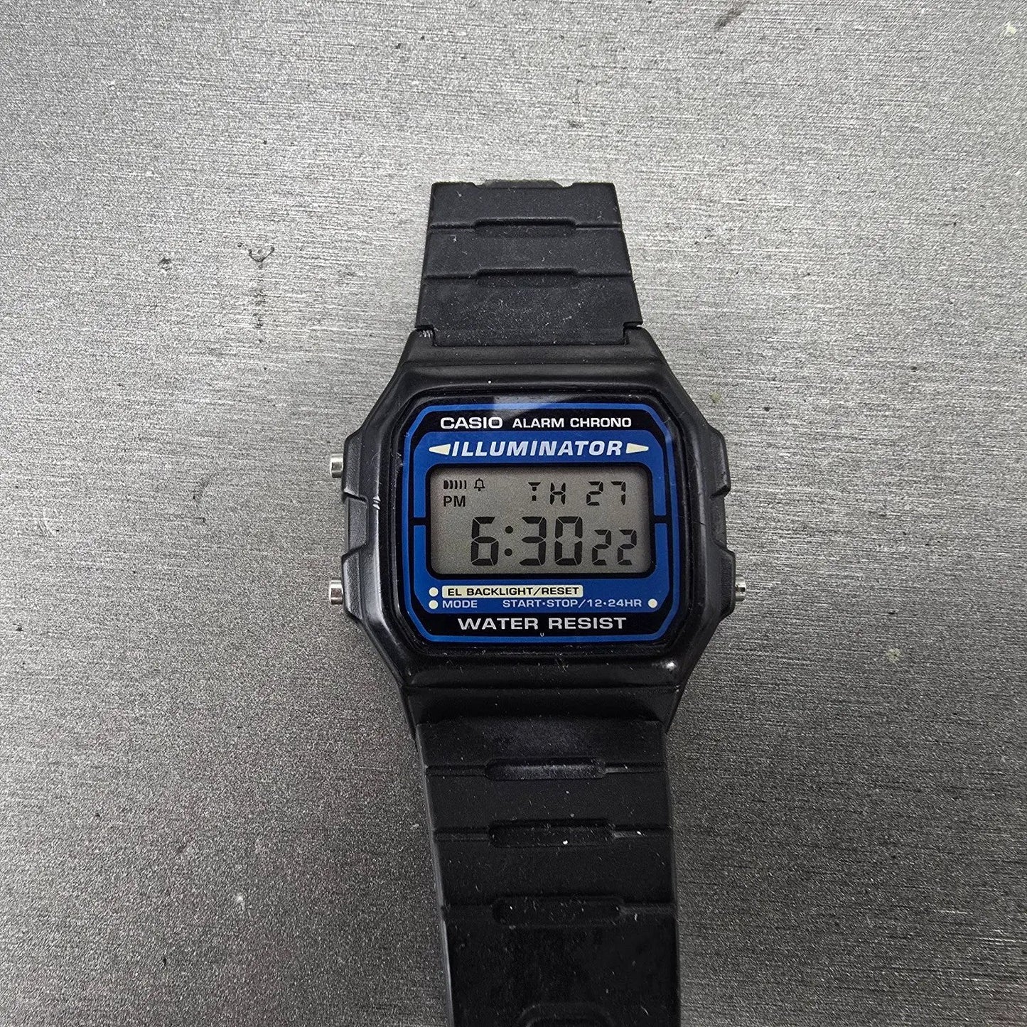 Casio F-105 Watch Men 36mm Digital Black Tone Alarm Chrono 3298 New Battery0