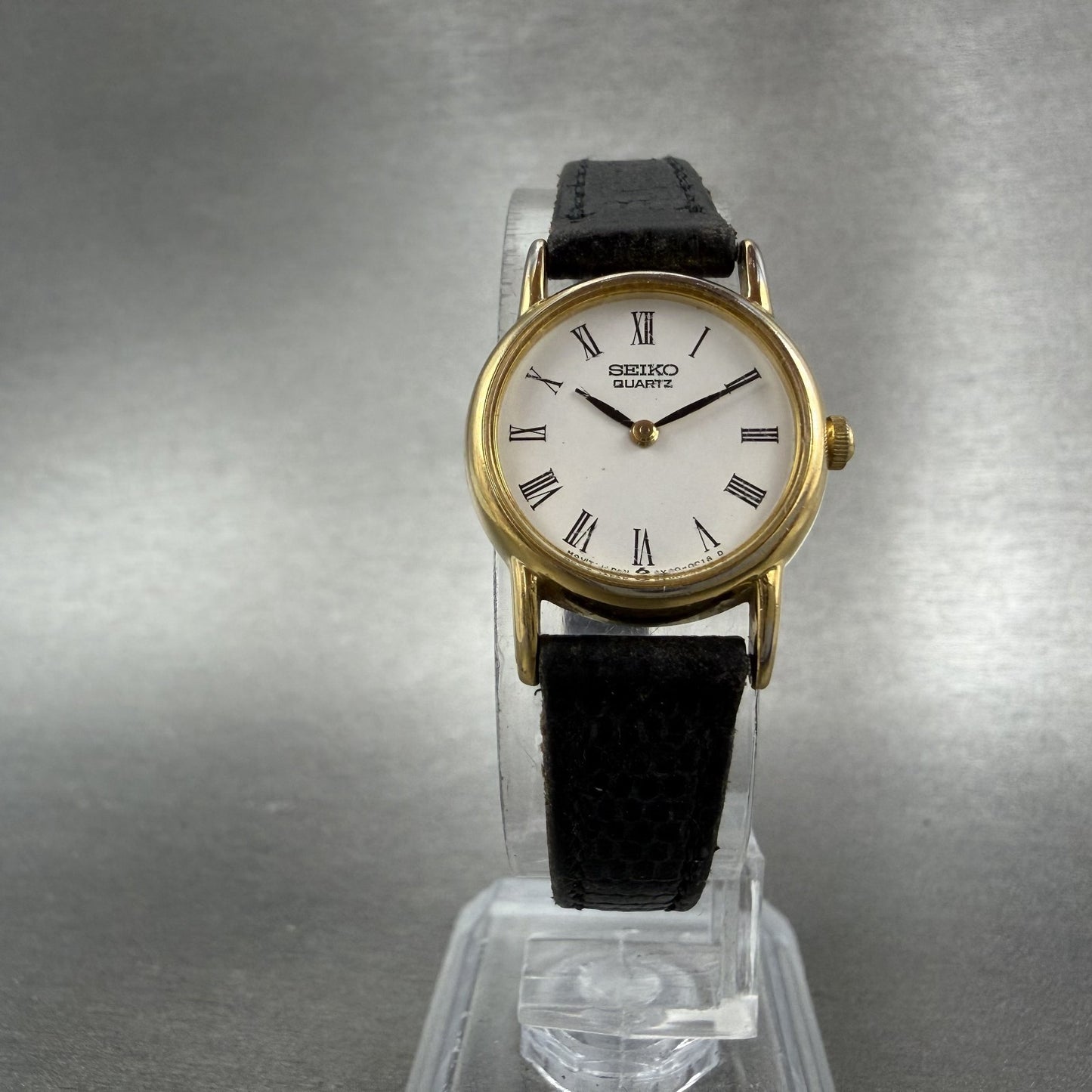 Seiko Watch Women 20mm White Dial Gold Tone Round 2Y00-0A10 New Battery AKGSJ5