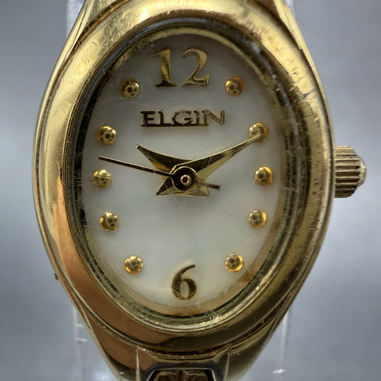 Elgin Watch Women 17mm MOP Dial Gold Tone Oval EG154 New Battery1