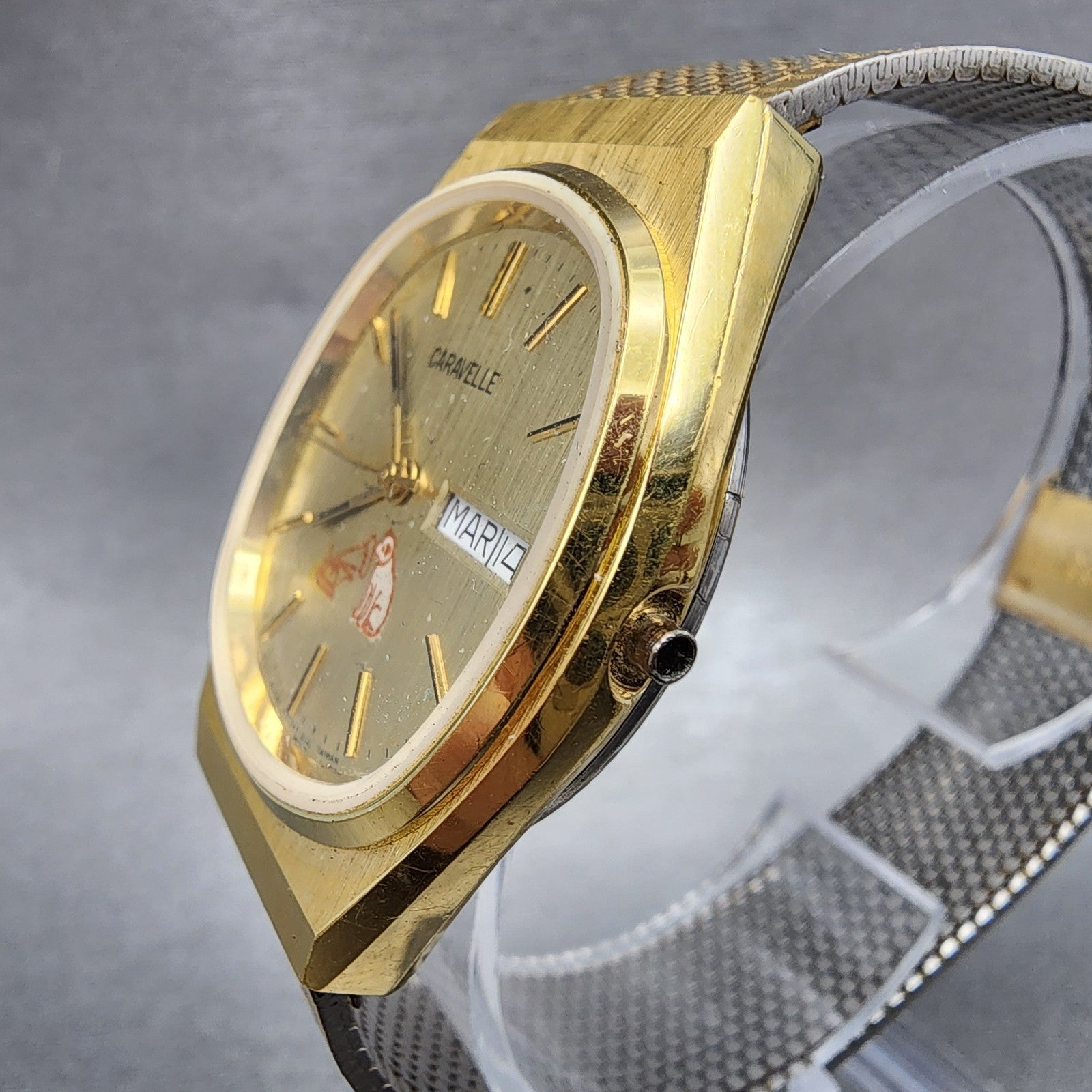 Bulova Caravelle Watch Men 33mm Gold Dial Gold Tone Daydate Round READ! New Batt2
