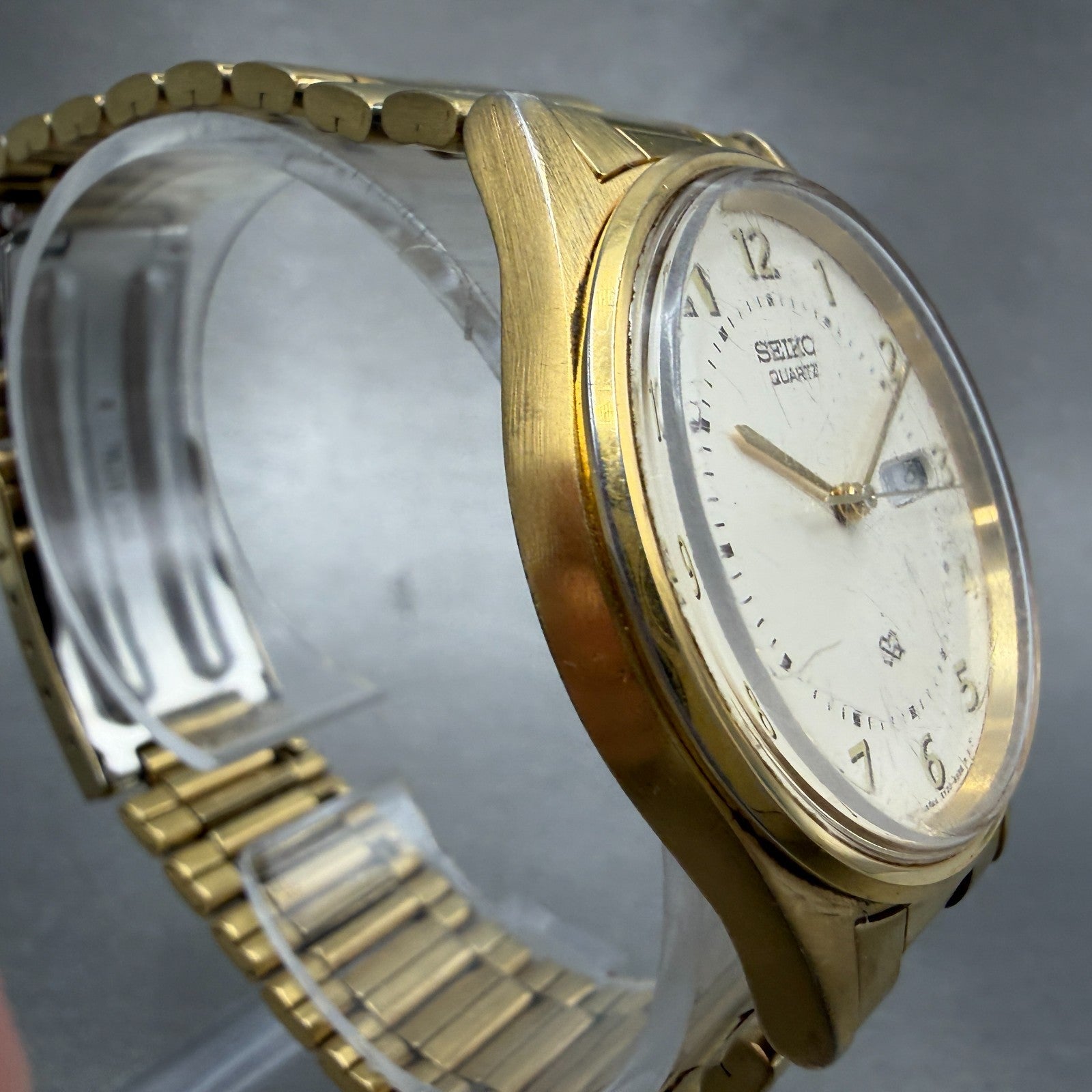 Seiko SQ Watch Men 35mm Cream Dial Gold Tone Daydate Round 5y23-8049 New Battery3