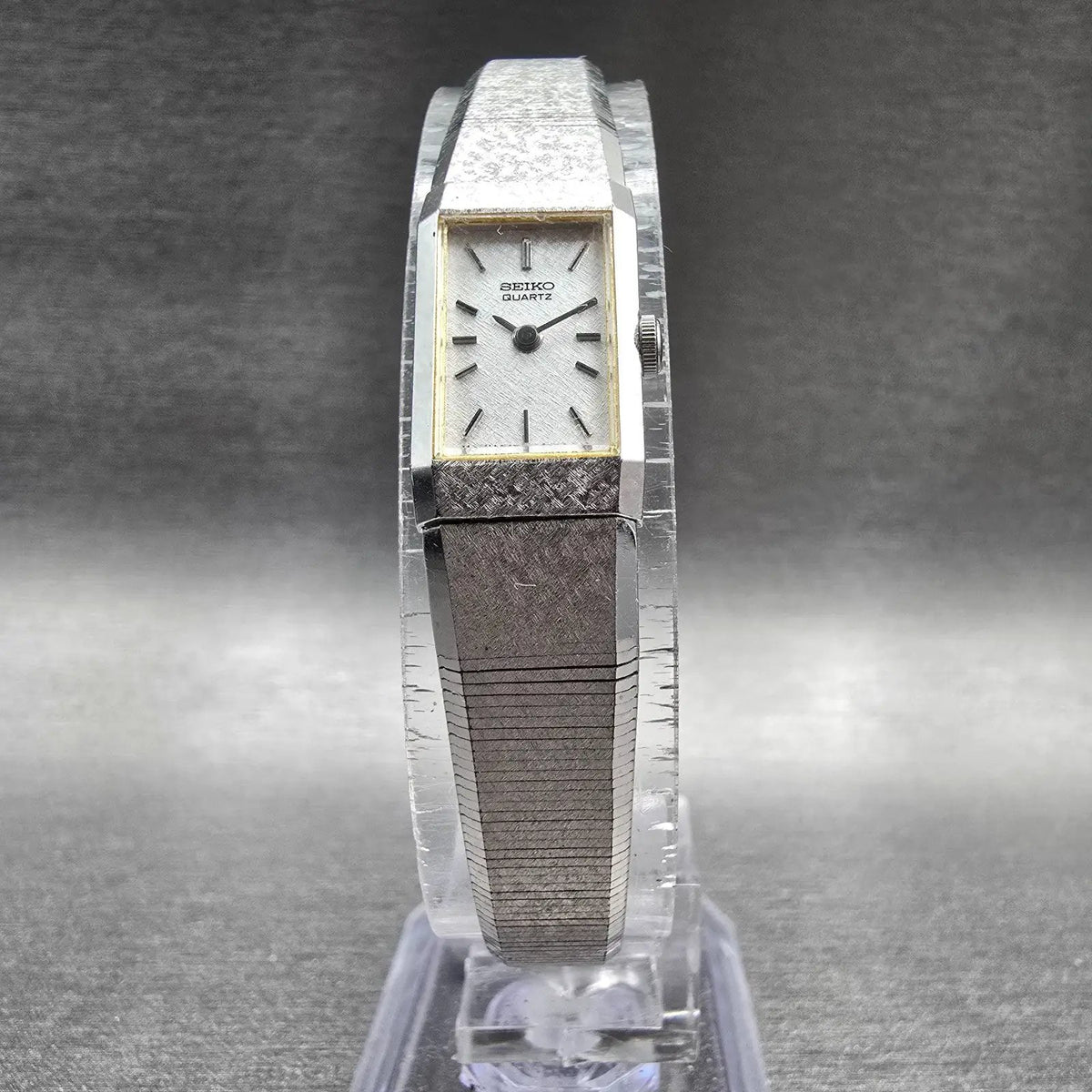 Seiko Watch Women 12mm Silver Dial Silver Rectangle 2E20-5029 New Battery VTG J15