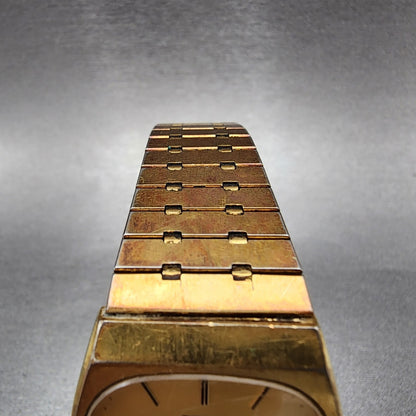 Seiko Tank Watch Men 28mm Gold Dial Gold Tone Rectangle 6532-5119 New Battery