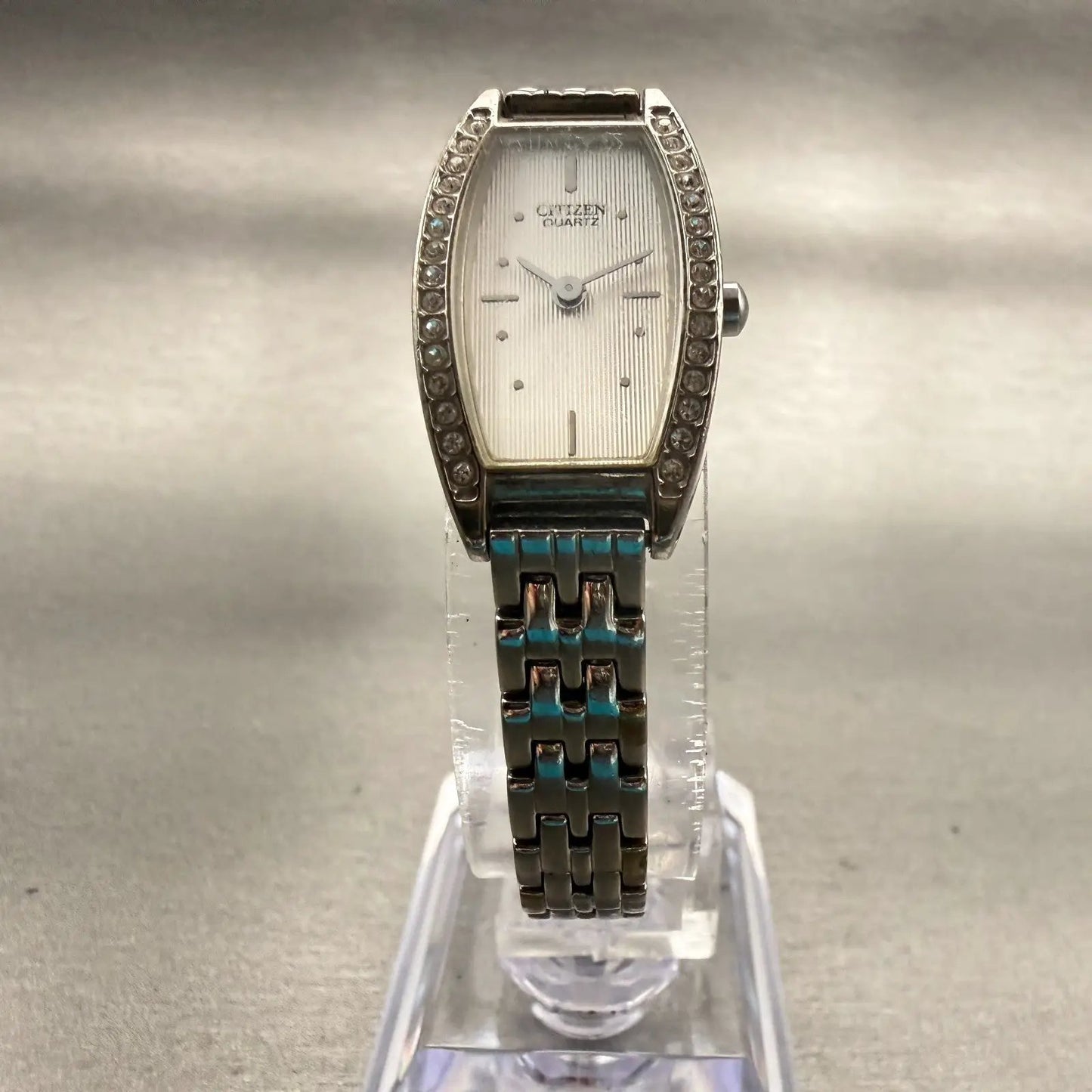 Citizen Watch Women 16mm Silver Dial Silver Gemmed Rectangle New Battery VTG5