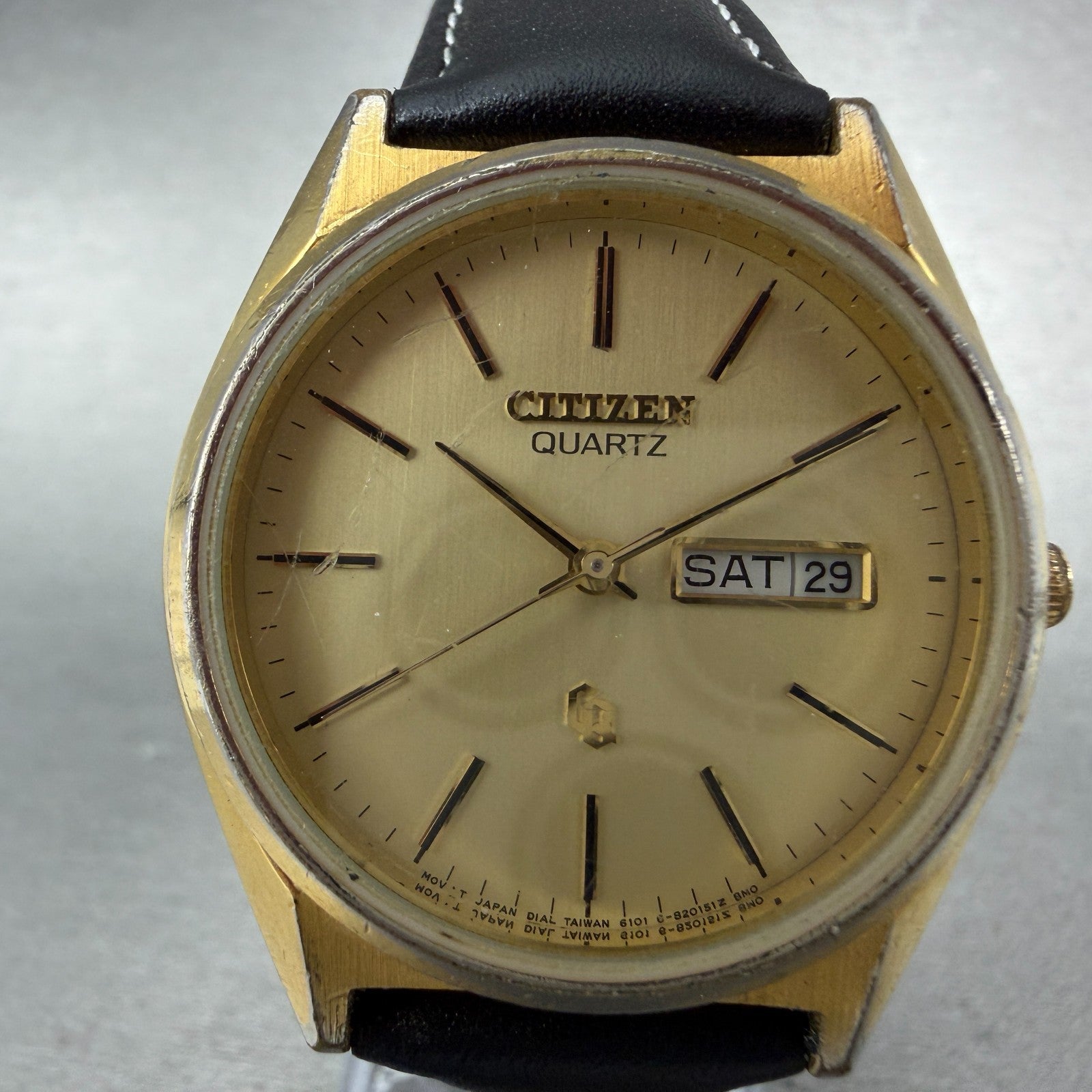 Citizen CQ Watch Men 35mm Champagne Dial Gold Tone Daydate 4-S05600 New Battery1
