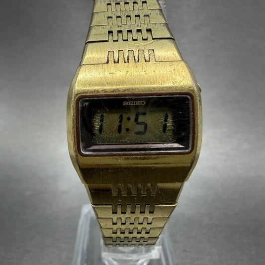 48022027