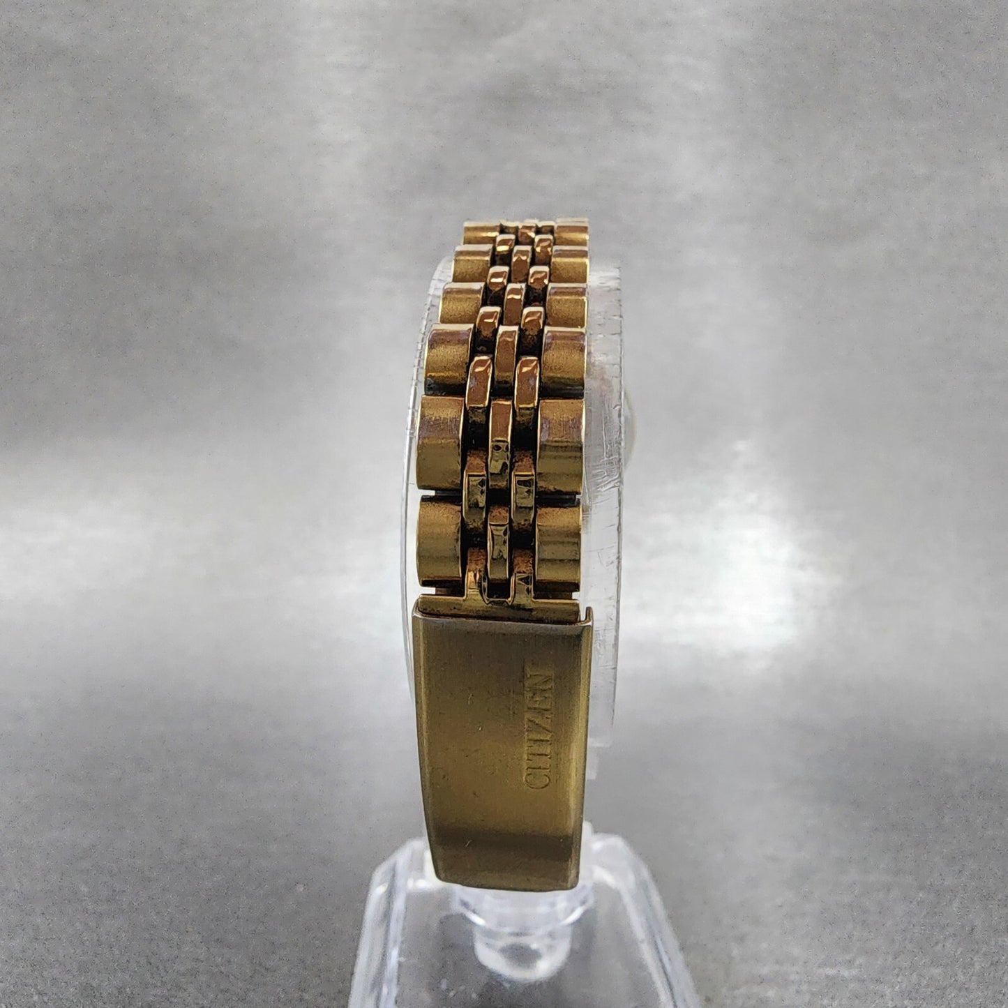 Citizen Watch Women 23mm Champagne Dial Gold Tone Daydate 6000S38231 New Batt7